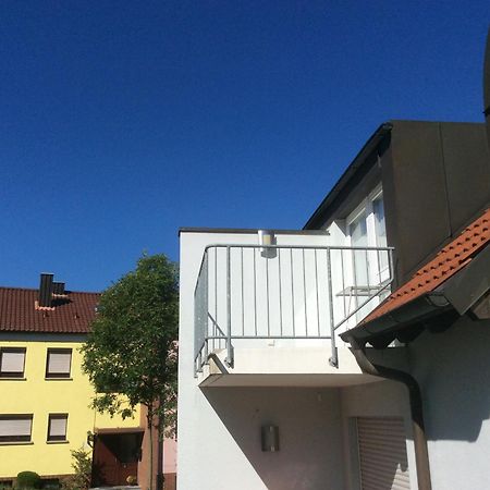 Studio Ochsenfurt Mit Sonnigem Balkon Zewnętrze zdjęcie