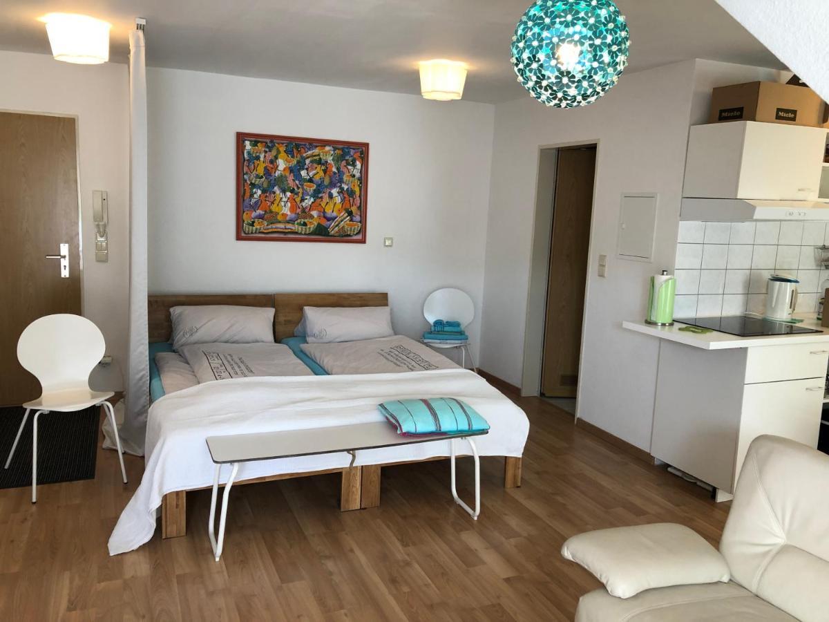 Studio Ochsenfurt Mit Sonnigem Balkon Zewnętrze zdjęcie