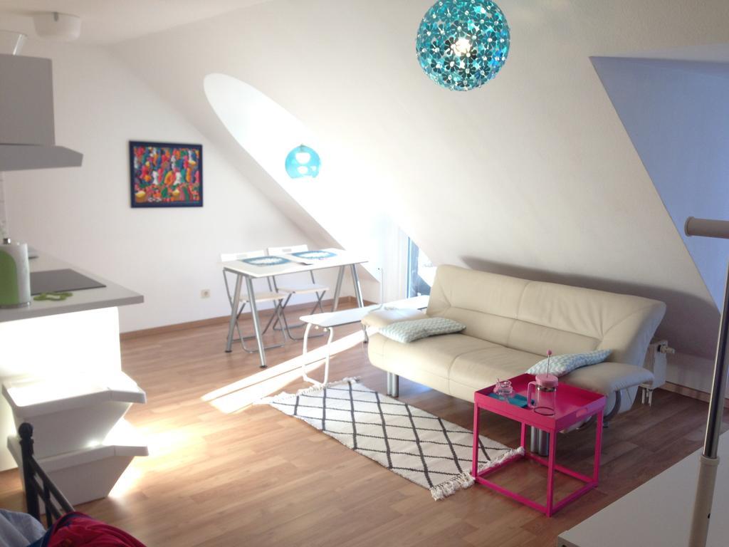 Apartament Studio Ochsenfurt Mit Sonnigem Balkon Zewnętrze zdjęcie